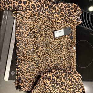 Gianni Bini Black and Tan Blouse